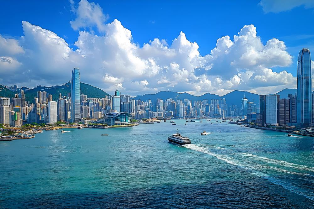 低门槛拿香港身份！8大核心优势揭秘