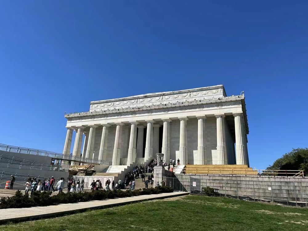 高净值家庭最关心的美国移民问题：身份、税务与传承